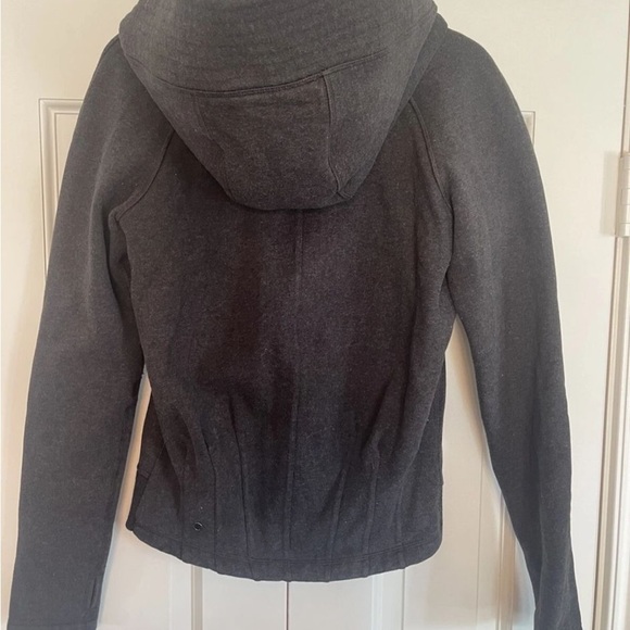 Lululemon🍋Athletica Gray Fleece Jacket - Picture 2 of 10